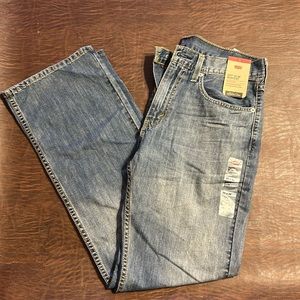 NWT Women’s Levi’s 527 Slim Bootcut